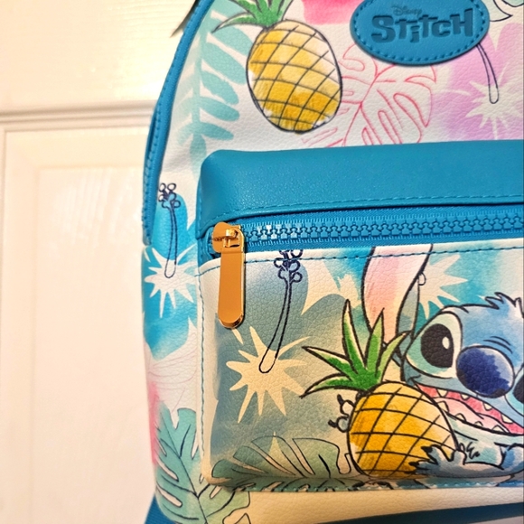 Disney Lilo And Stitch Mini Backpack Travel Super Cute LightWeight Adorable - Picture 2 of 4